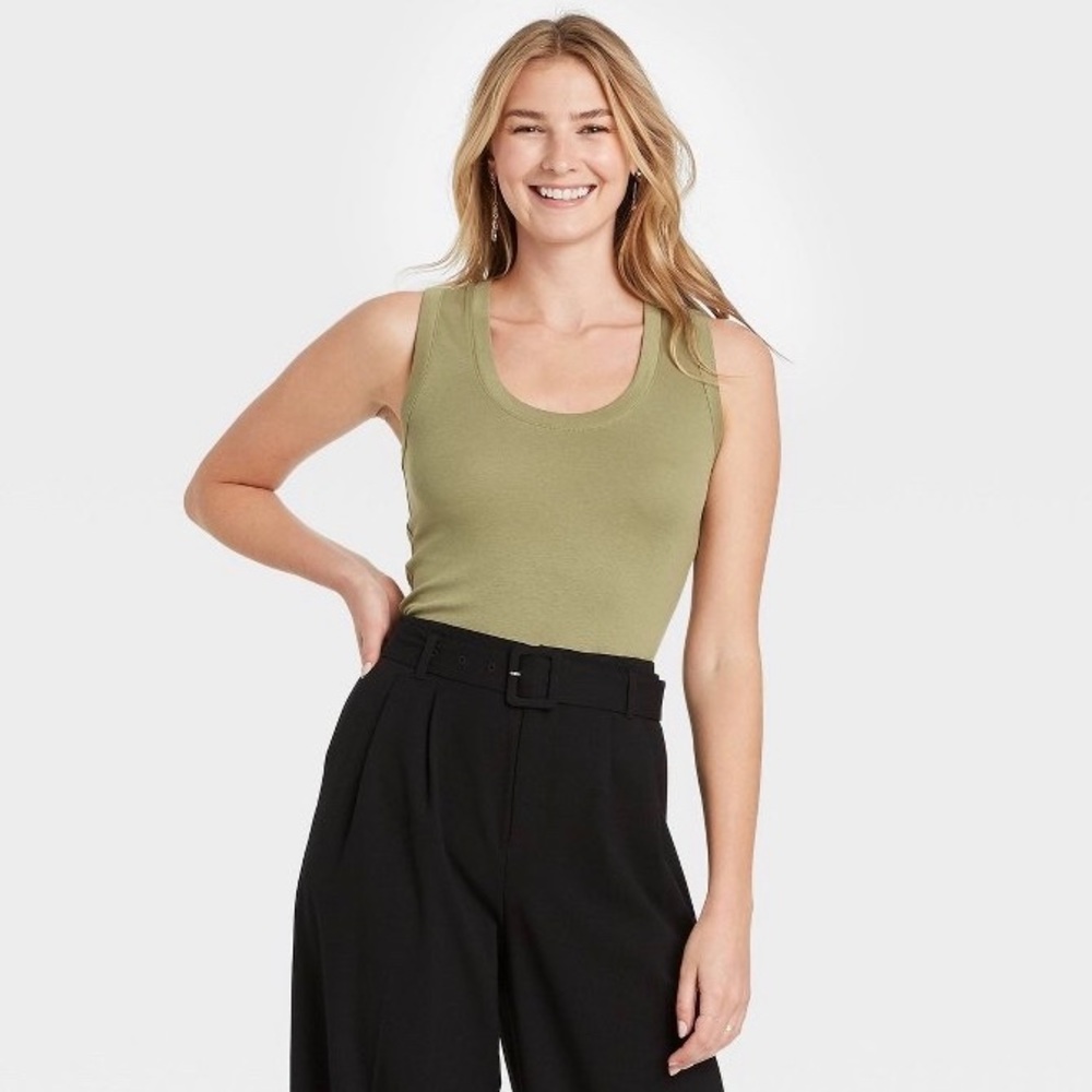 Free w/any purchase! NWOT scoop neck sage green tank top